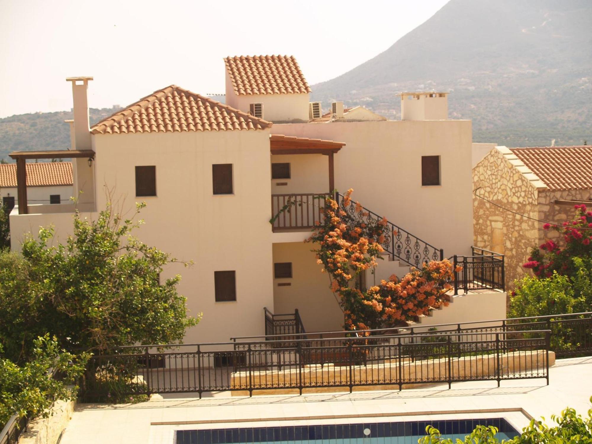Douliana Villas Room photo
