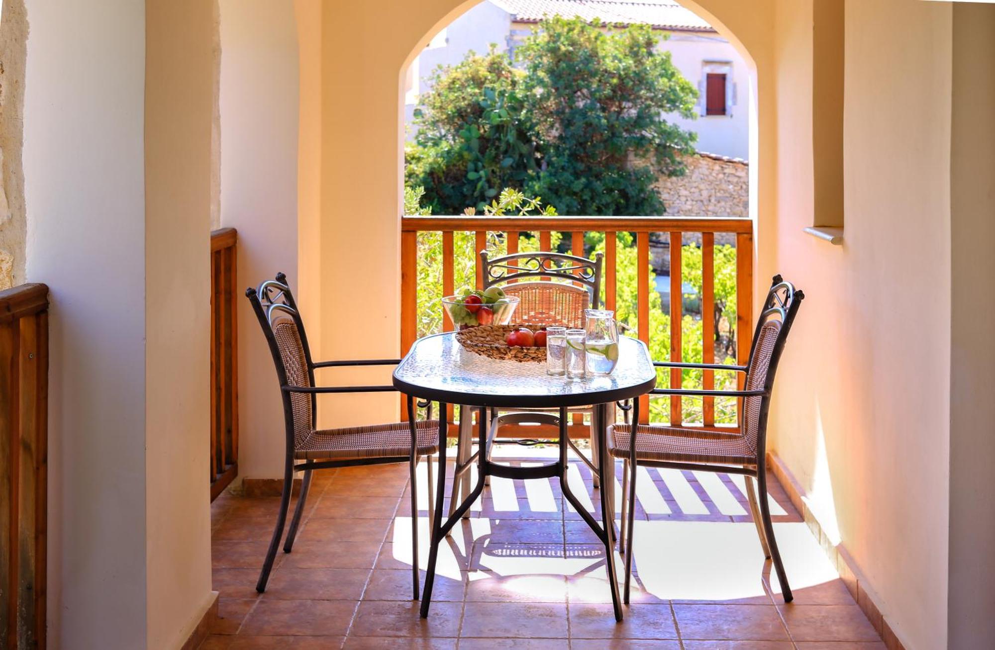 Douliana Villas Room photo